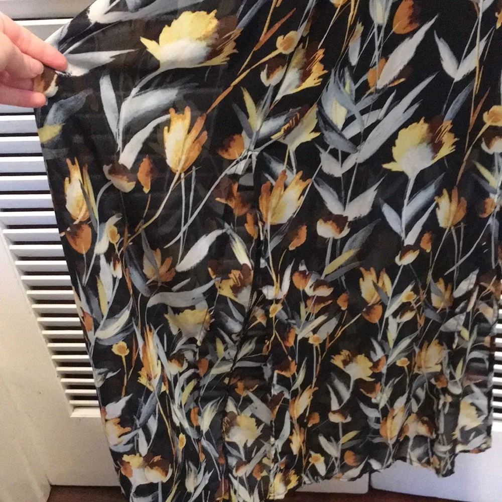 Thalia Sodi Women's Maxi Dress - Black and Gold Leaf Print - Picture 4 of 9